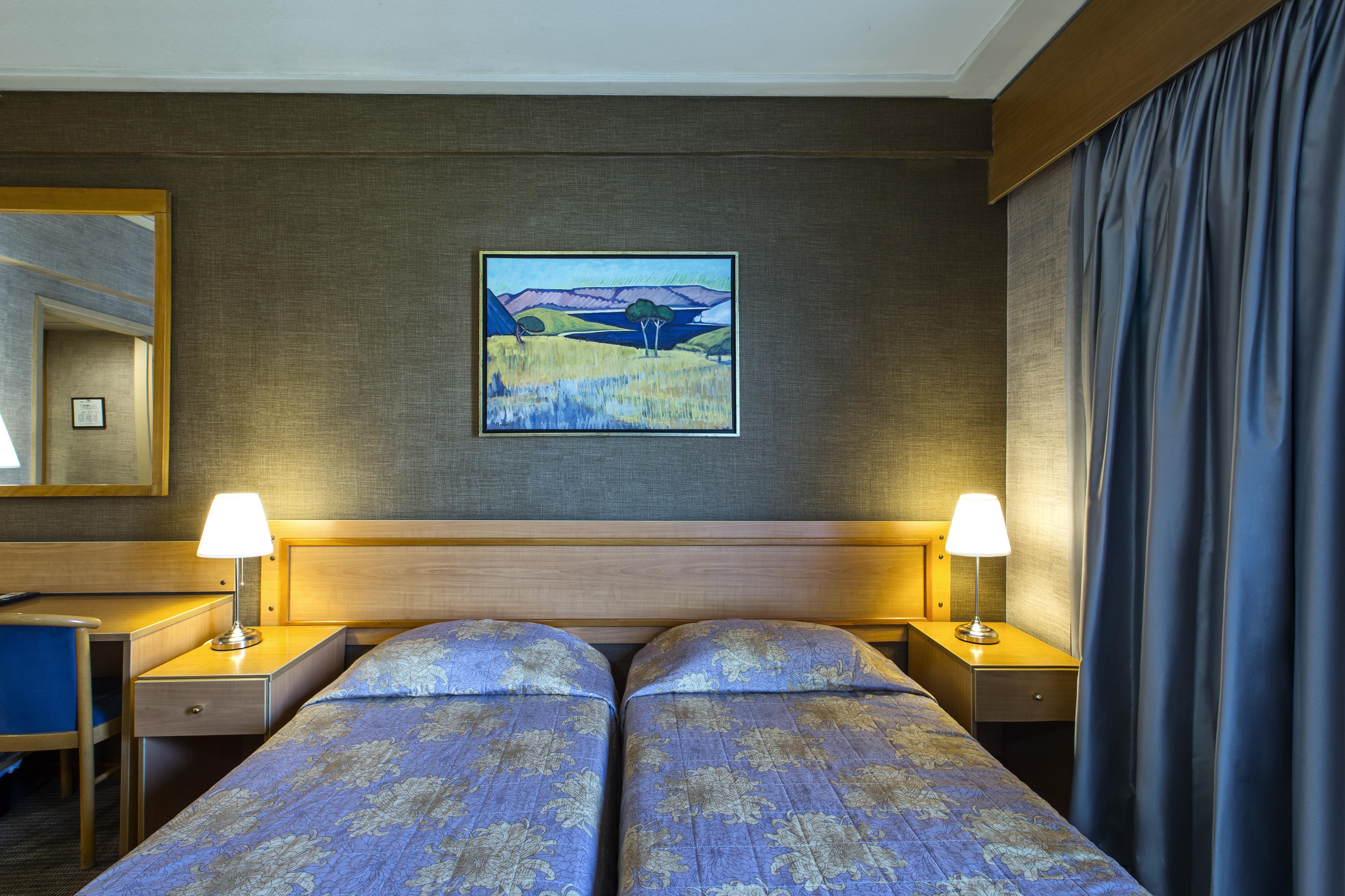 Astor Hotel Athena Bagian luar foto