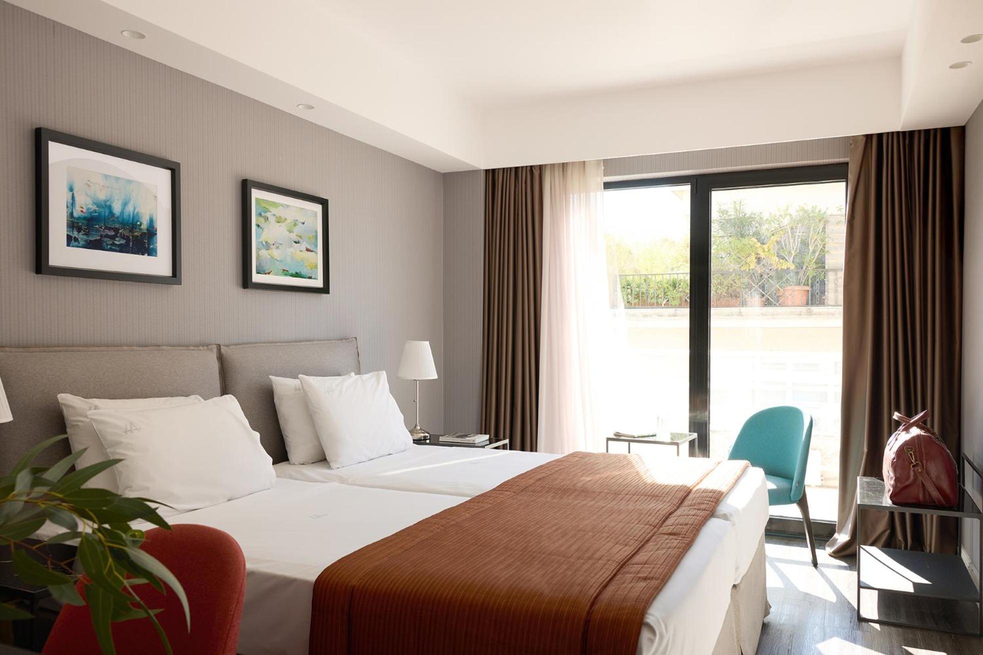 Astor Hotel Athena Bagian luar foto
